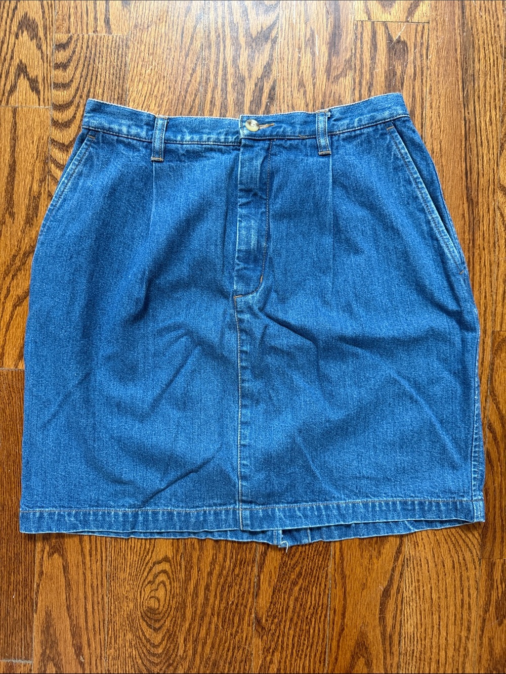 Eddie Bauer petite  Denim Mini Skirt